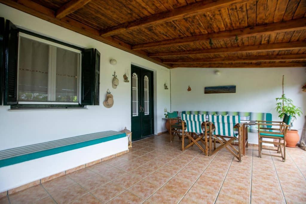 Agrampeli Villa Ierissós Buitenkant foto